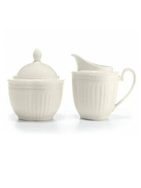 Mikasa Italian Countryside Cream and Sugar Bowl Beautiful Excellent Condition